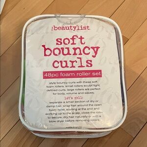 donating February 26 😘 
Soft Bouncy Curls Foam Roller Set - Pink